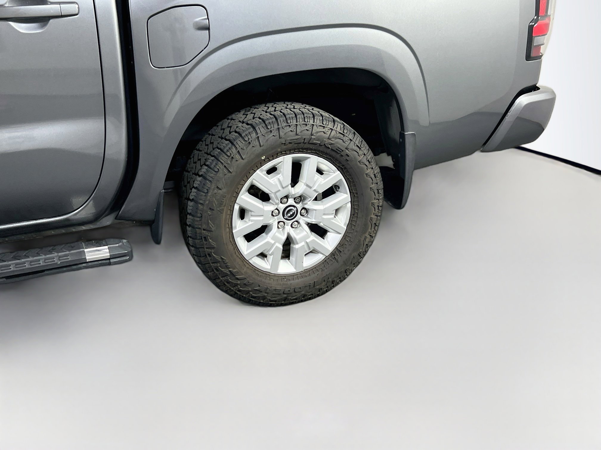 Used 2024 Nissan Frontier SV w/ SV Convenience Package AWD/4WD image 29
