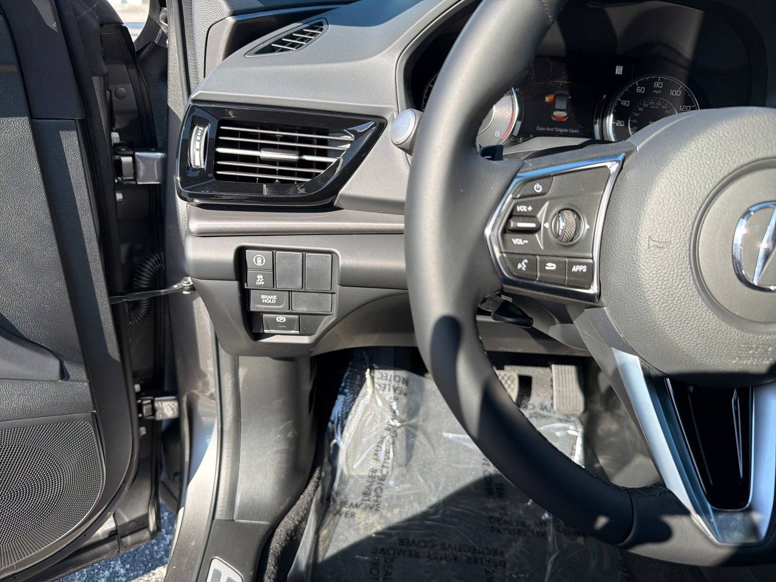 New 2026 Acura RDX SH-AWD image 13
