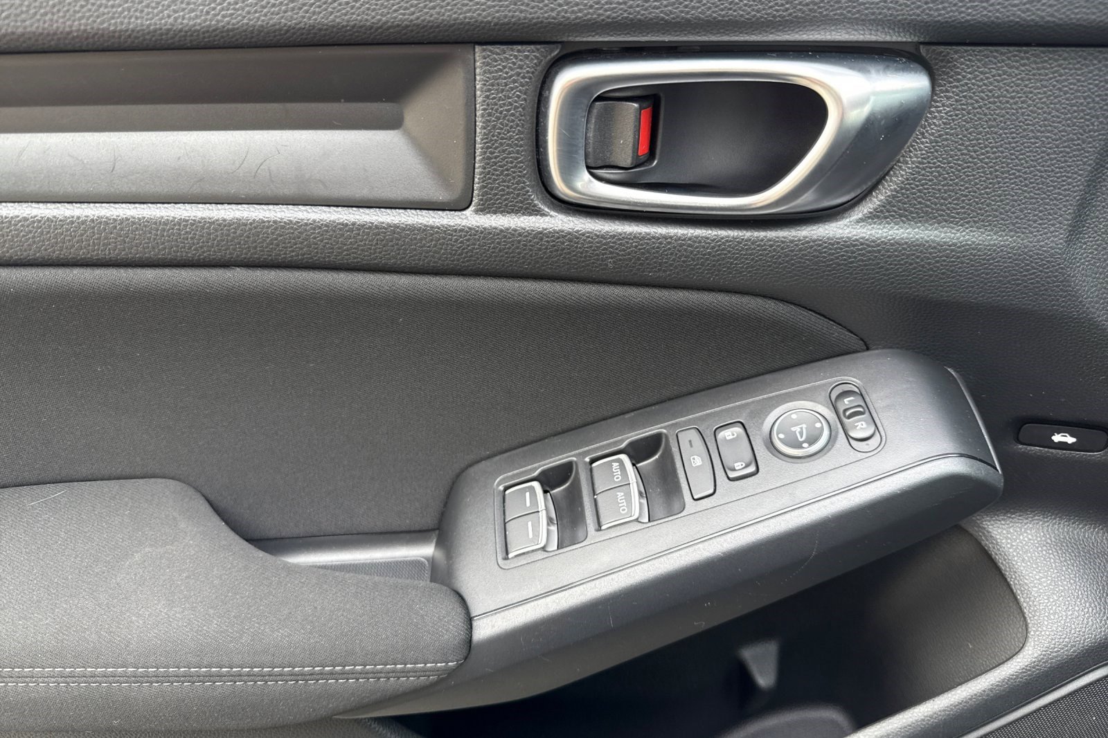 Used 2022 Honda Civic Sport image 12