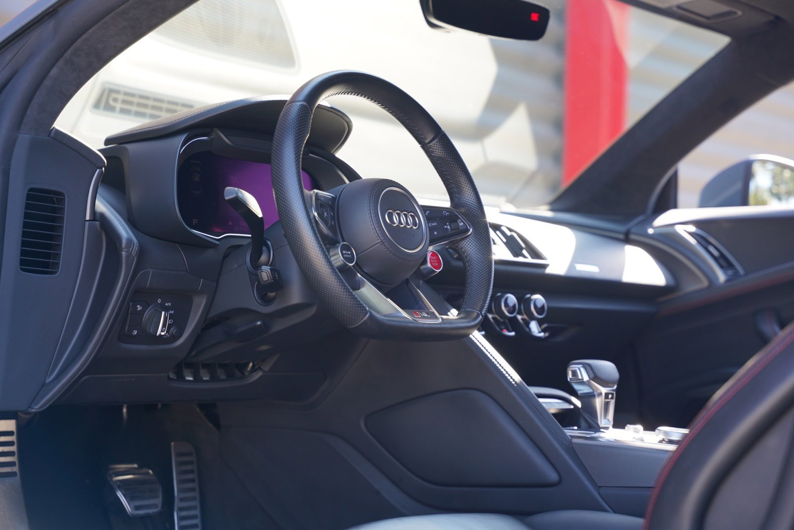 Used 2021 Audi R8 V10 image 4