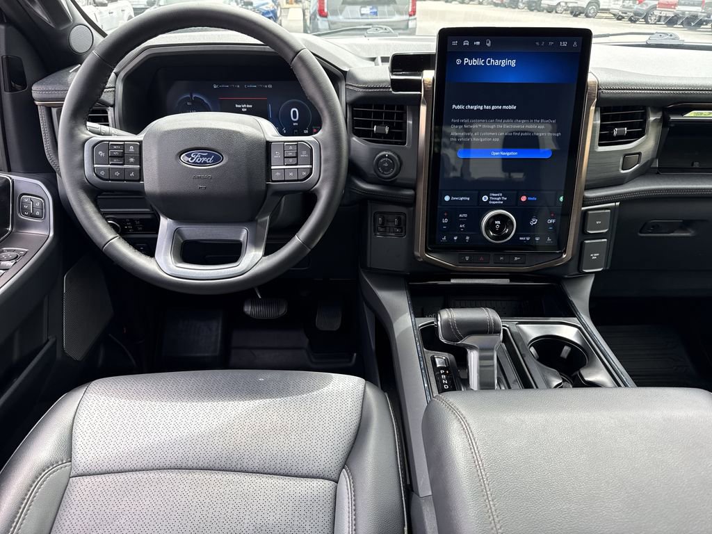 Used 2025 Ford F150 Lightning Lariat w/ Max Trailer Tow Package AWD/4WD image 21