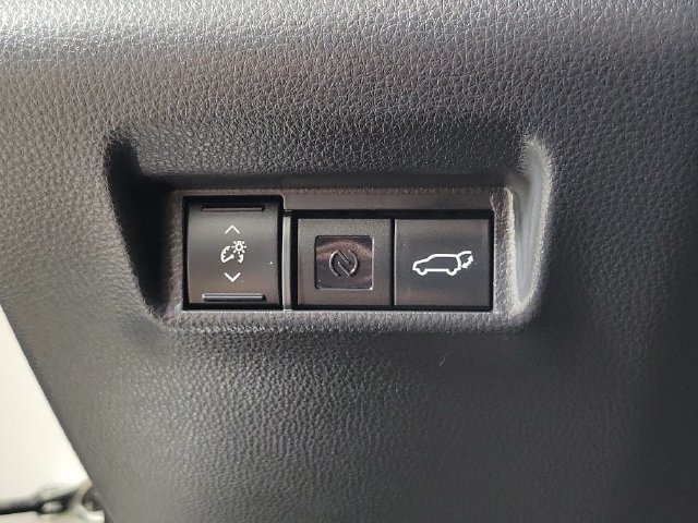 Used 2026 Toyota RAV4 XLE Premium w/ Weather Package AWD/4WD image 23