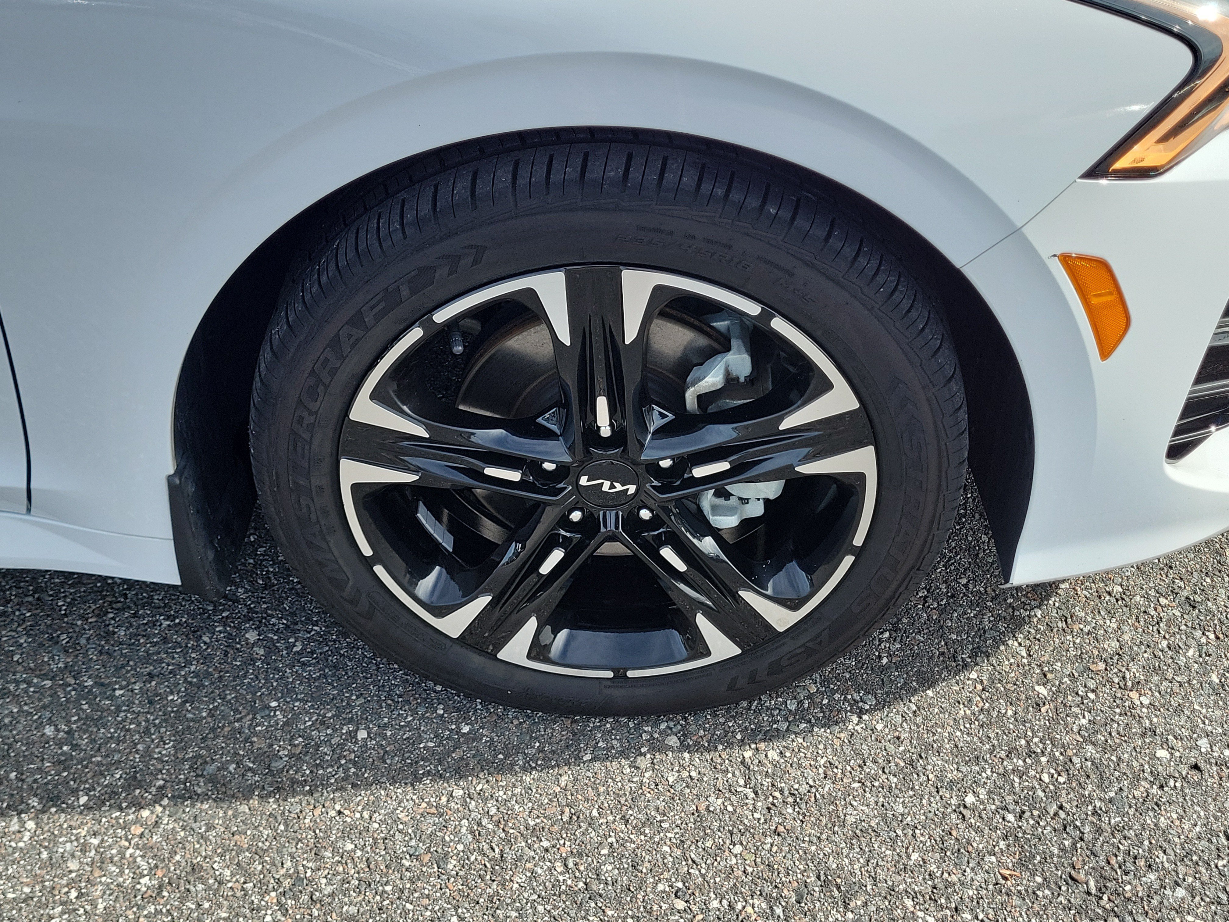 Used 2024 Kia K5 GT-Line w/ GT-Line Premium Package FWD image 39
