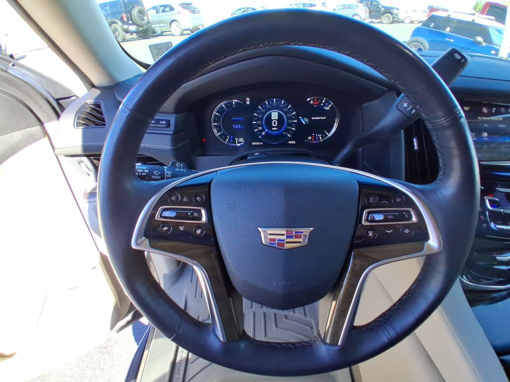 Used 2019 Cadillac Escalade Luxury w/ LPO, Radiant Package AWD/4WD image 15