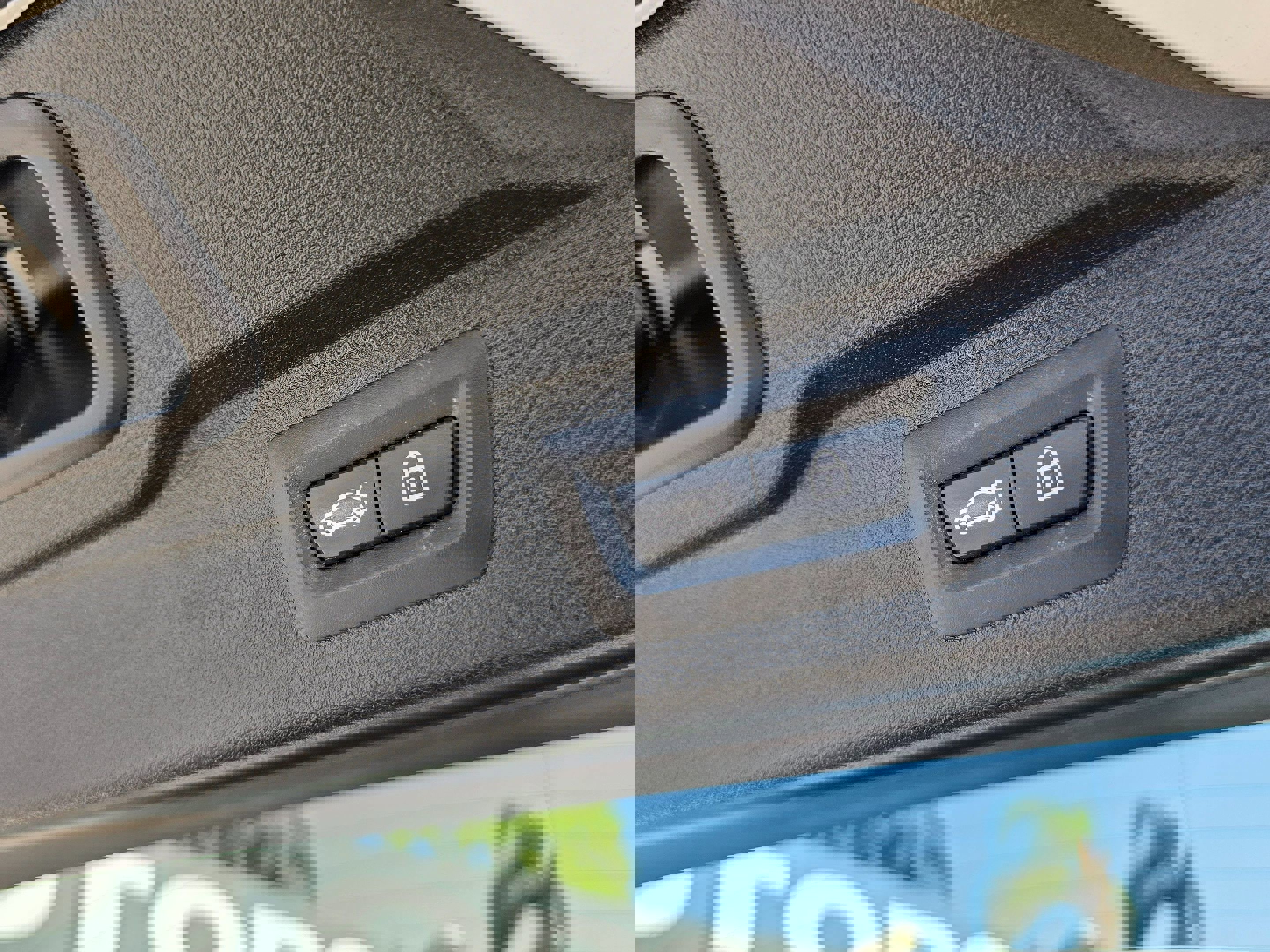 Used 2017 BMW X5 xDrive35i w/ M Sport Package image 22