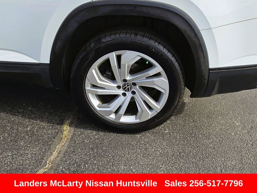 Used 2021 Volkswagen Atlas SE image 12