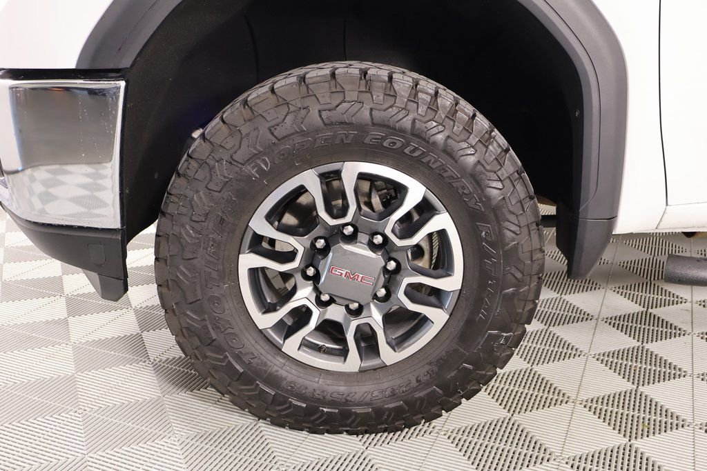 Used 2021 GMC Sierra 3500 SLT image 17