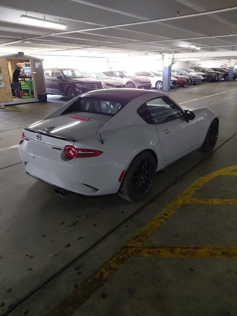 Used 2024 MAZDA MX-5 Miata RF Club RWD image 3