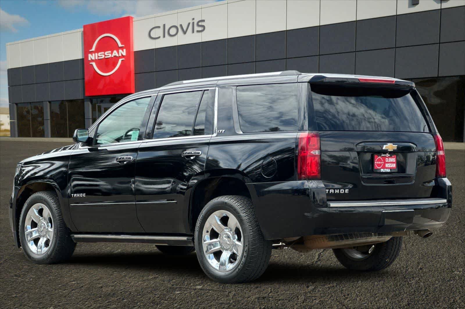 Used 2015 Chevrolet Tahoe LTZ AWD/4WD image 7