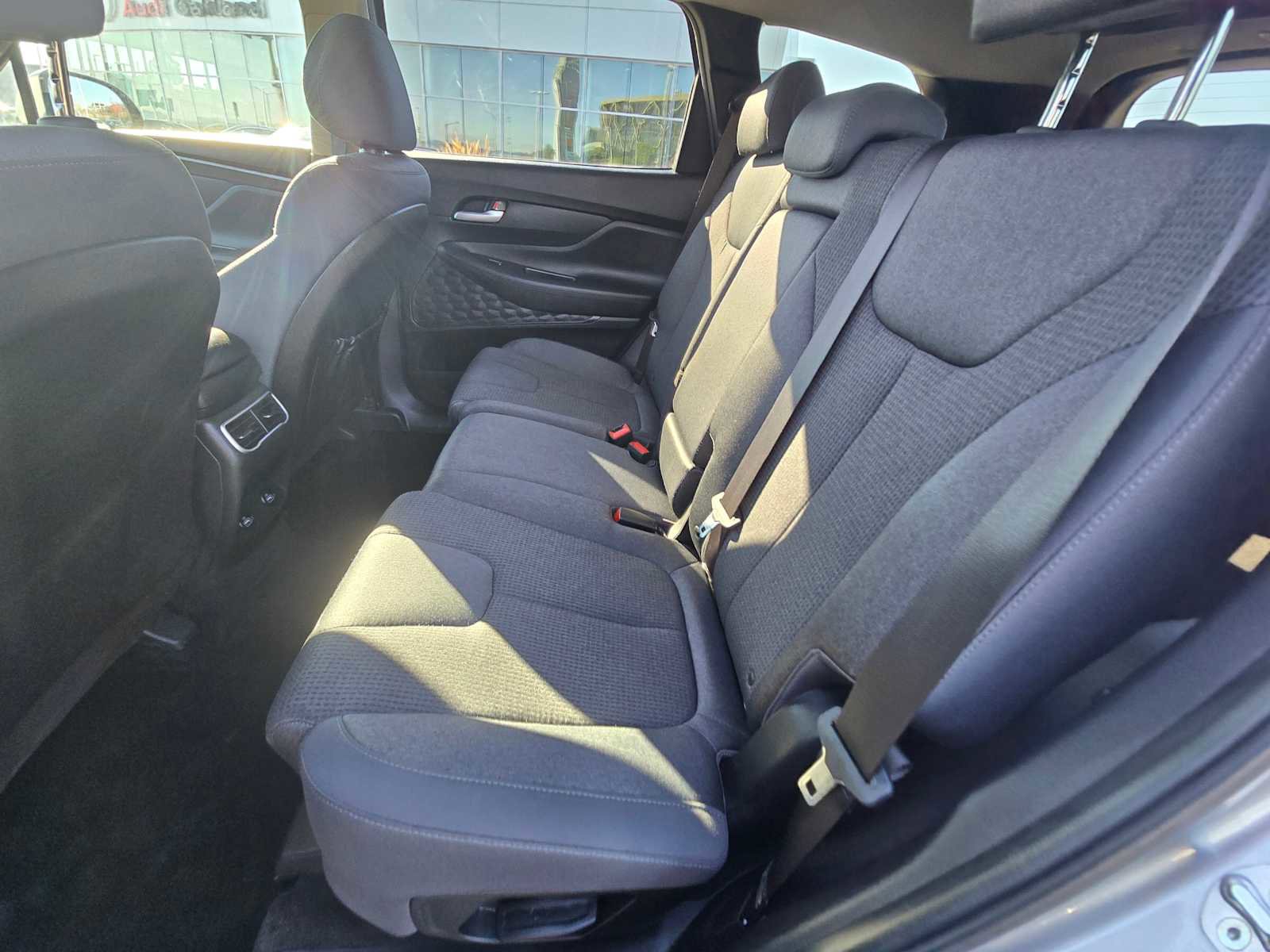 Used 2023 Hyundai Santa Fe SEL image 21