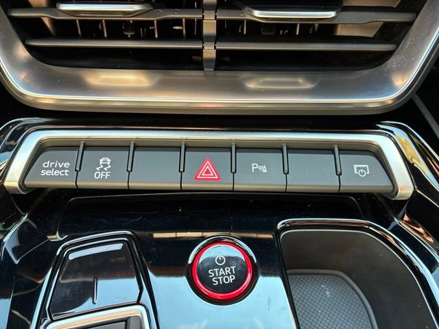 Used 2023 Audi e-tron GT Premium Plus AWD/4WD image 23