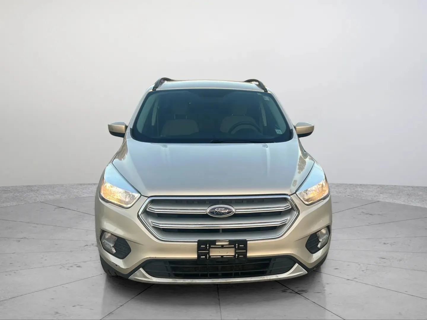 Used 2018 Ford Escape SE FWD image 8