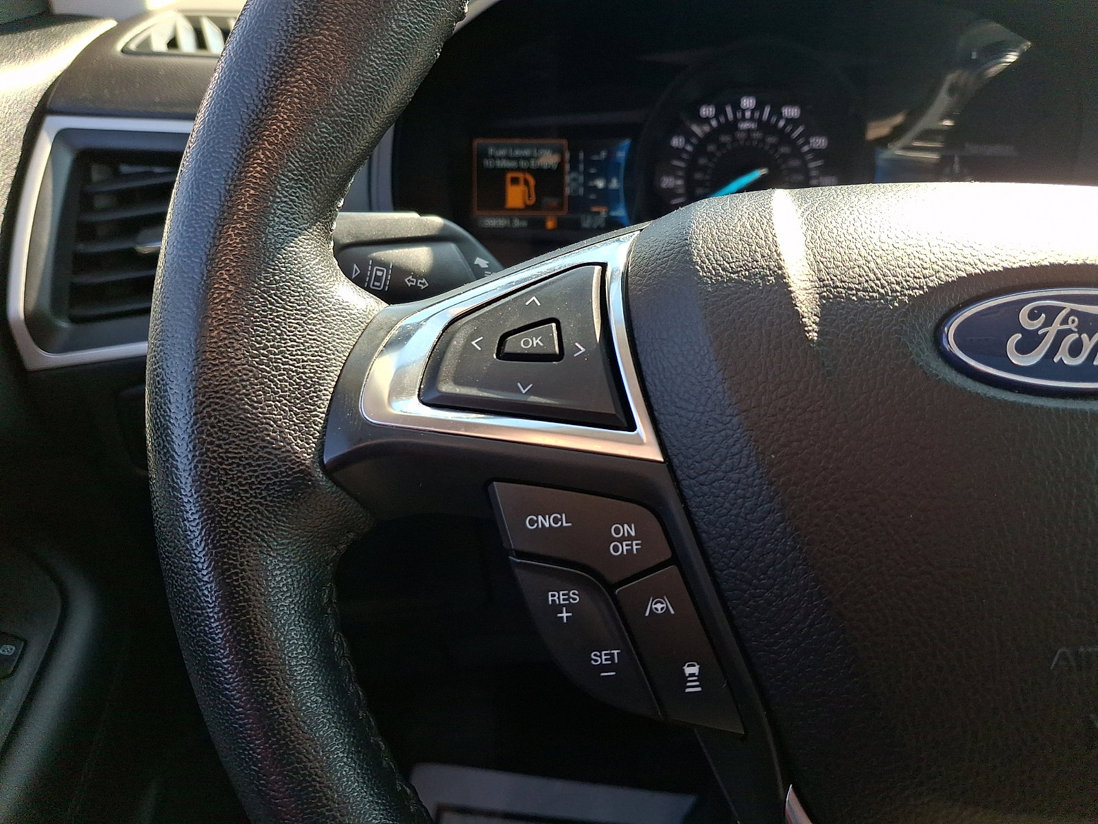 Certified 2022 Ford Edge SEL w/ Convenience Package AWD/4WD image 22