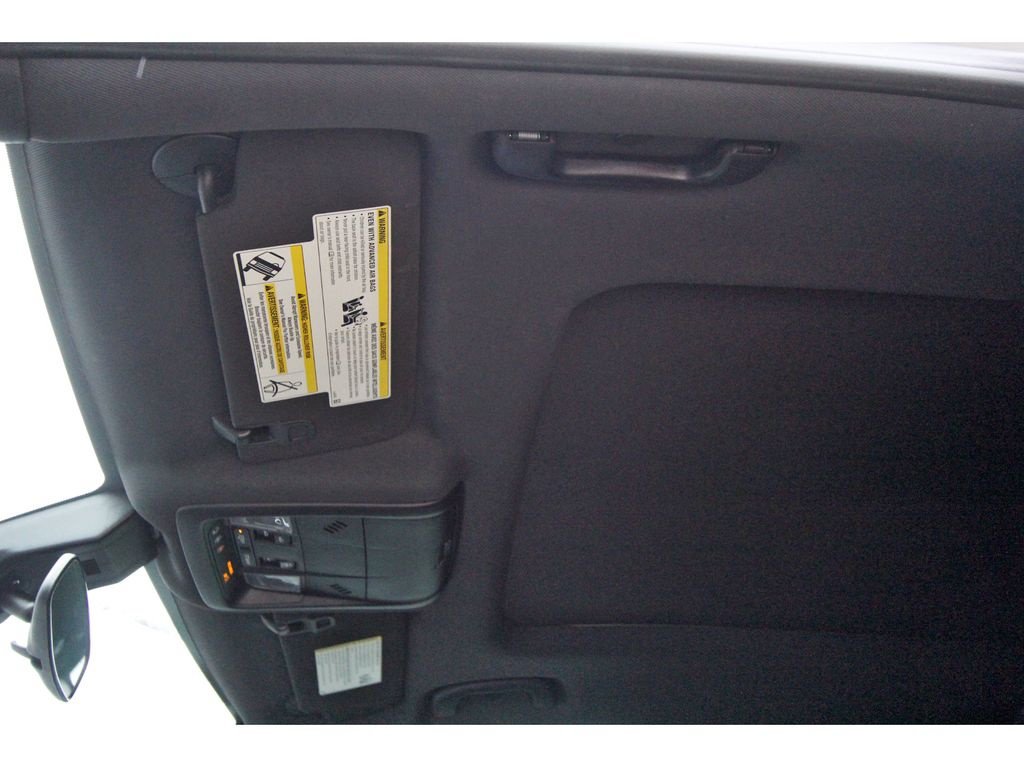 Used 2023 Chevrolet Equinox RS w/ RS Leather Package FWD image 26