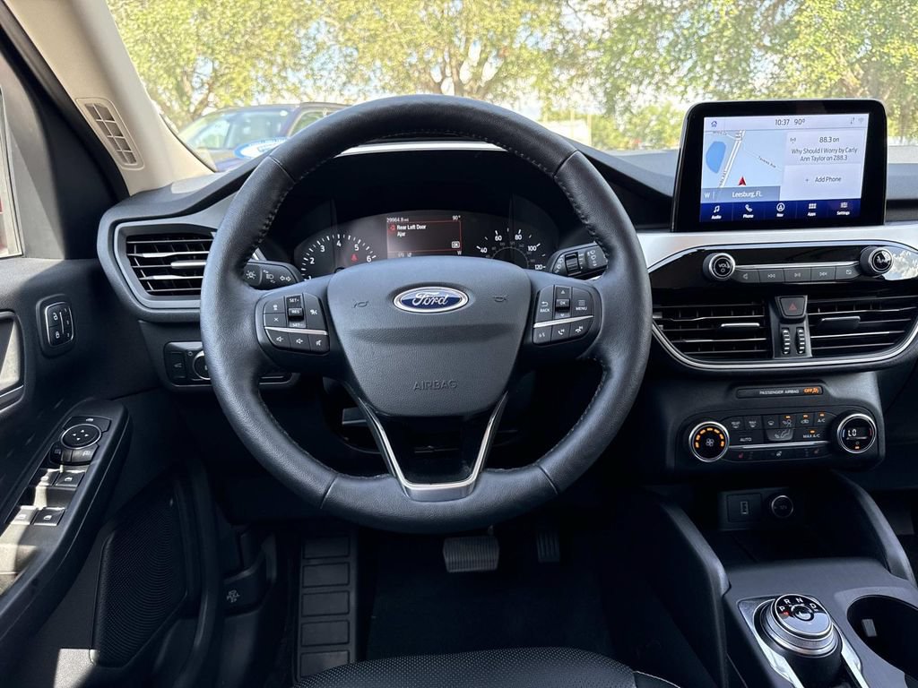Used 2020 Ford Escape SEL FWD image 17