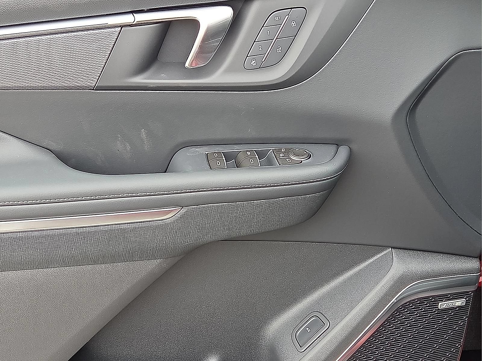 New 2026 Buick Enclave Sport Touring w/ Power Package FWD image 15