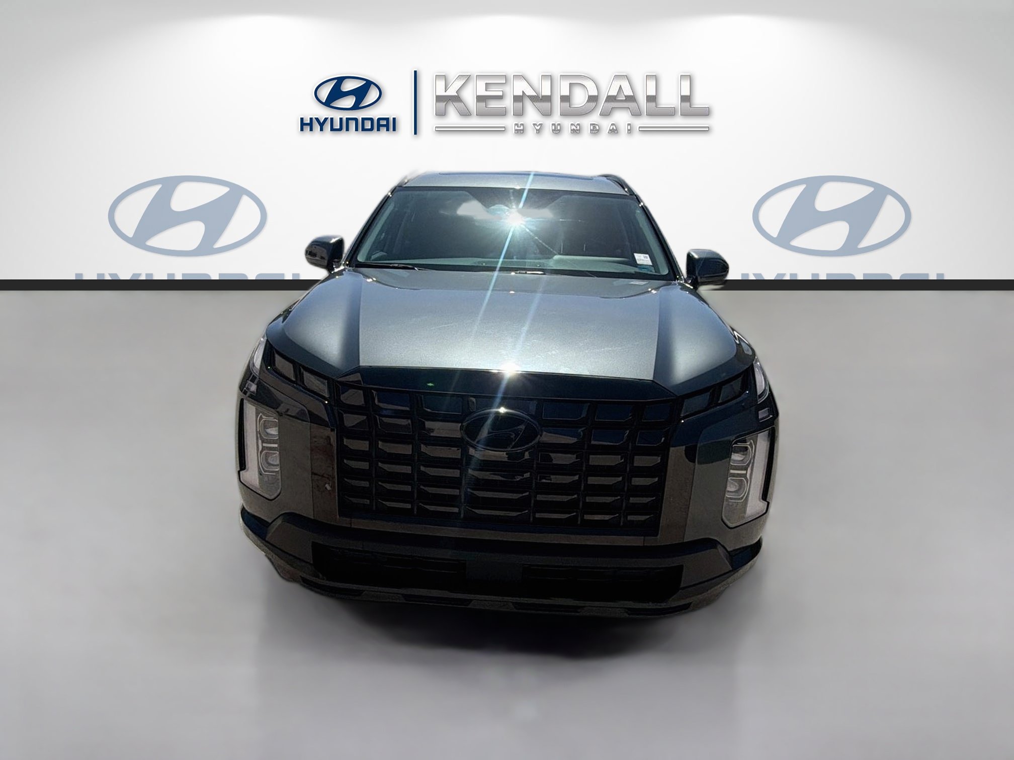 Used 2023 Hyundai Palisade XRT FWD image 2