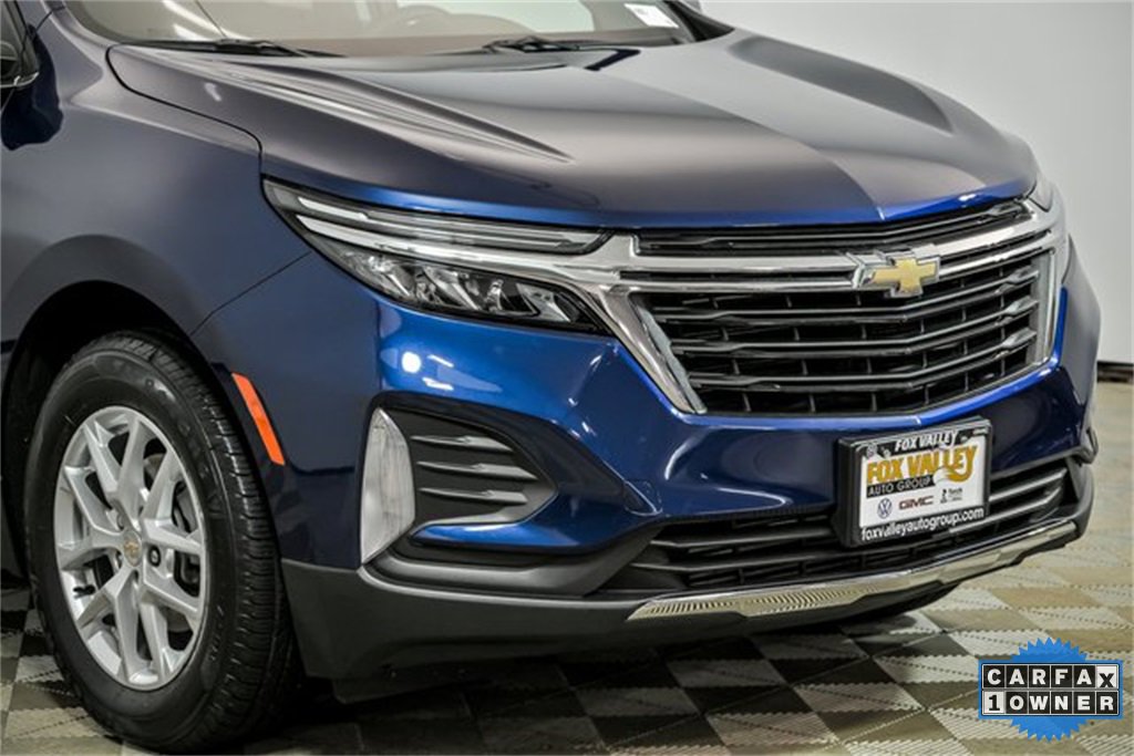 Used 2023 Chevrolet Equinox LT image 2