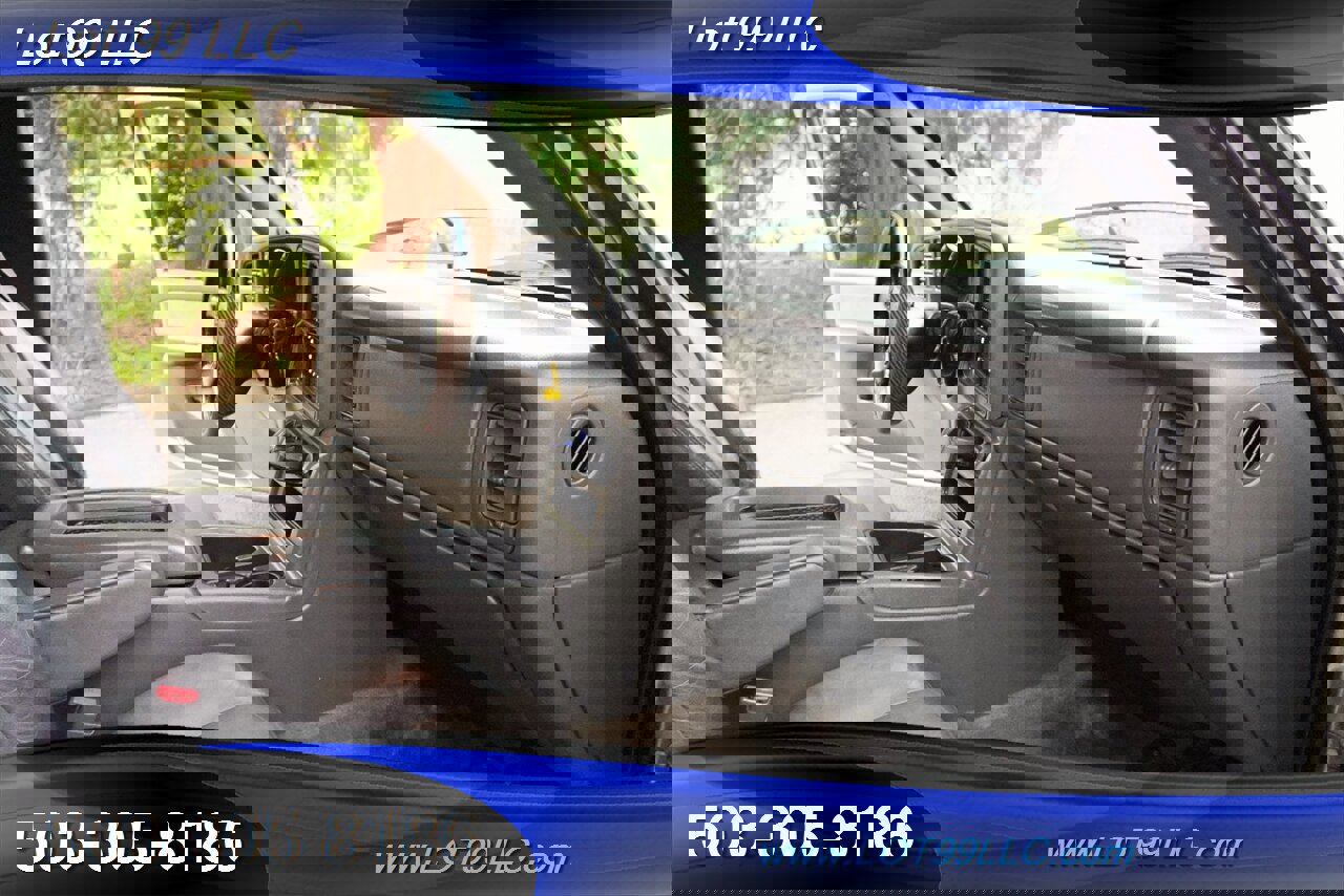 Used 2003 Chevrolet Silverado 2500 LT w/ Skid Plate Package image 18