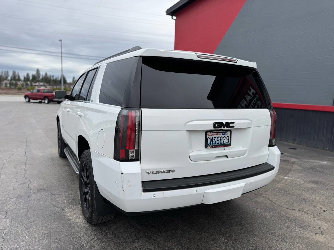 Used 2015 GMC Yukon SLT image 13