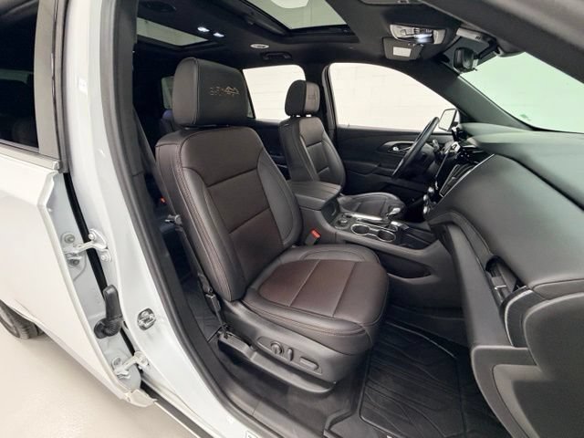 Certified 2023 Chevrolet Traverse High Country AWD/4WD image 28