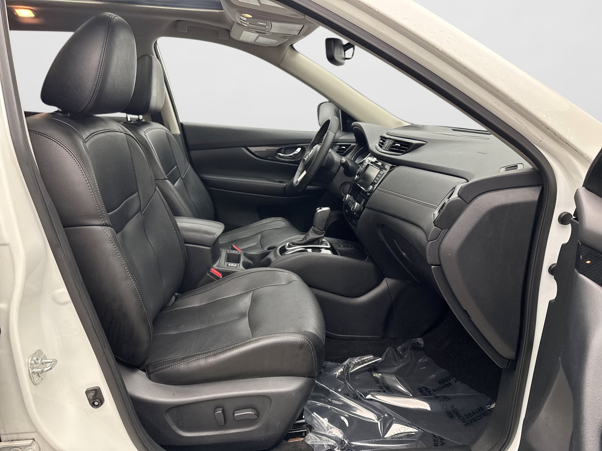 Used 2019 Nissan Rogue SL w/ Premium Package AWD/4WD image 9