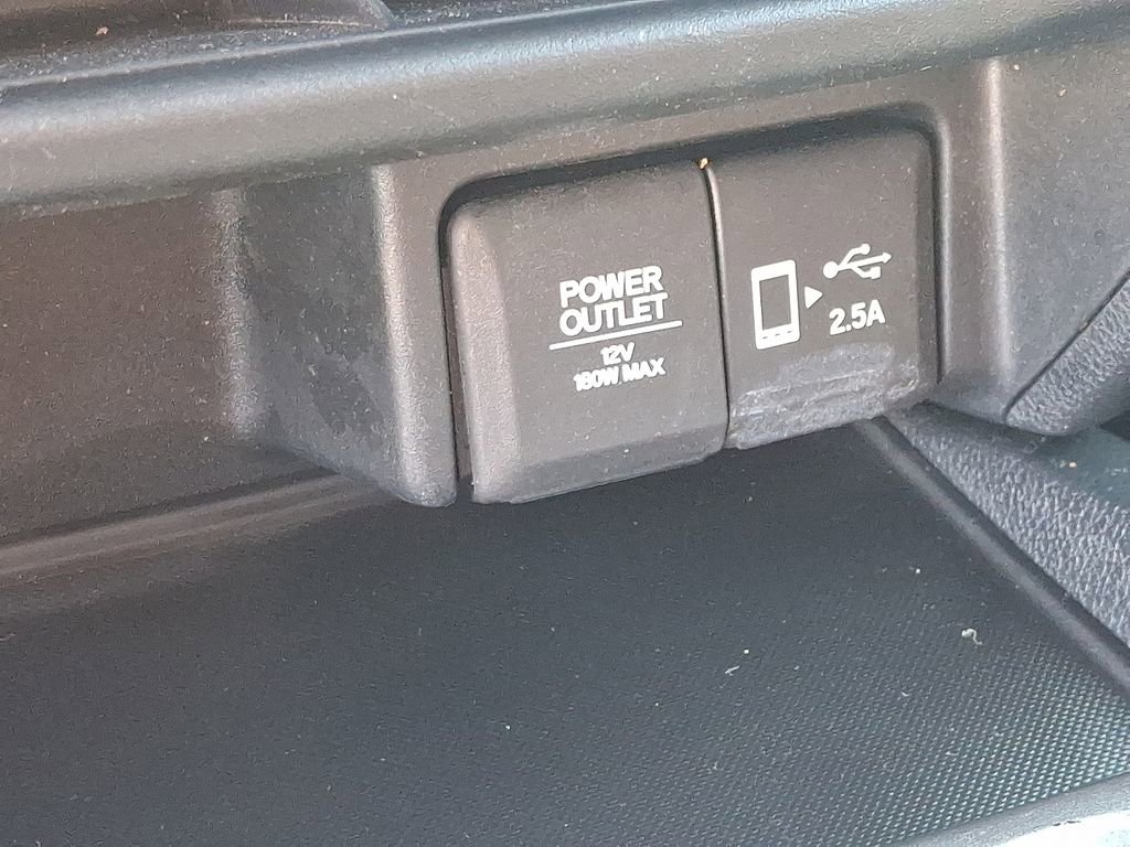 Used 2022 Honda Pilot Sport image 24