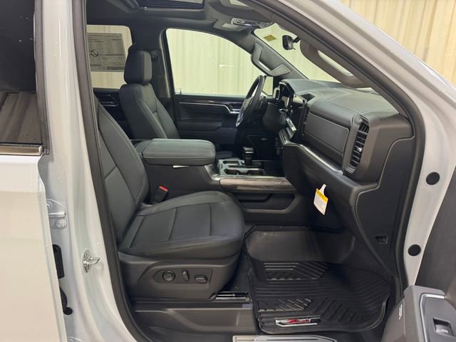 New 2026 Chevrolet Silverado 1500 LTZ w/ LTZ Premium Package AWD/4WD image 43
