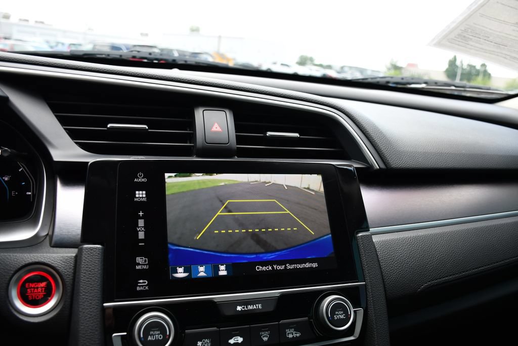 Used 2018 Honda Civic Touring image 18