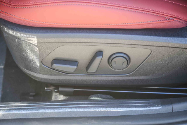 New 2026 Kia K5 GT-Line w/ GT-Line Premium Package FWD image 22