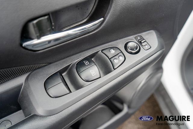 Used 2024 Nissan Kicks SV image 17