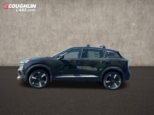 New 2026 Nissan Kicks SR w/ Cold Weather Package FWD image 5