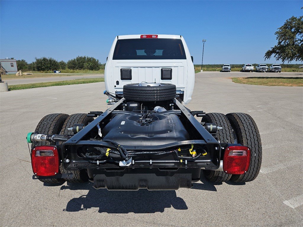 New 2026 RAM 5500 Tradesman w/ Chrome Appearance Group image 5
