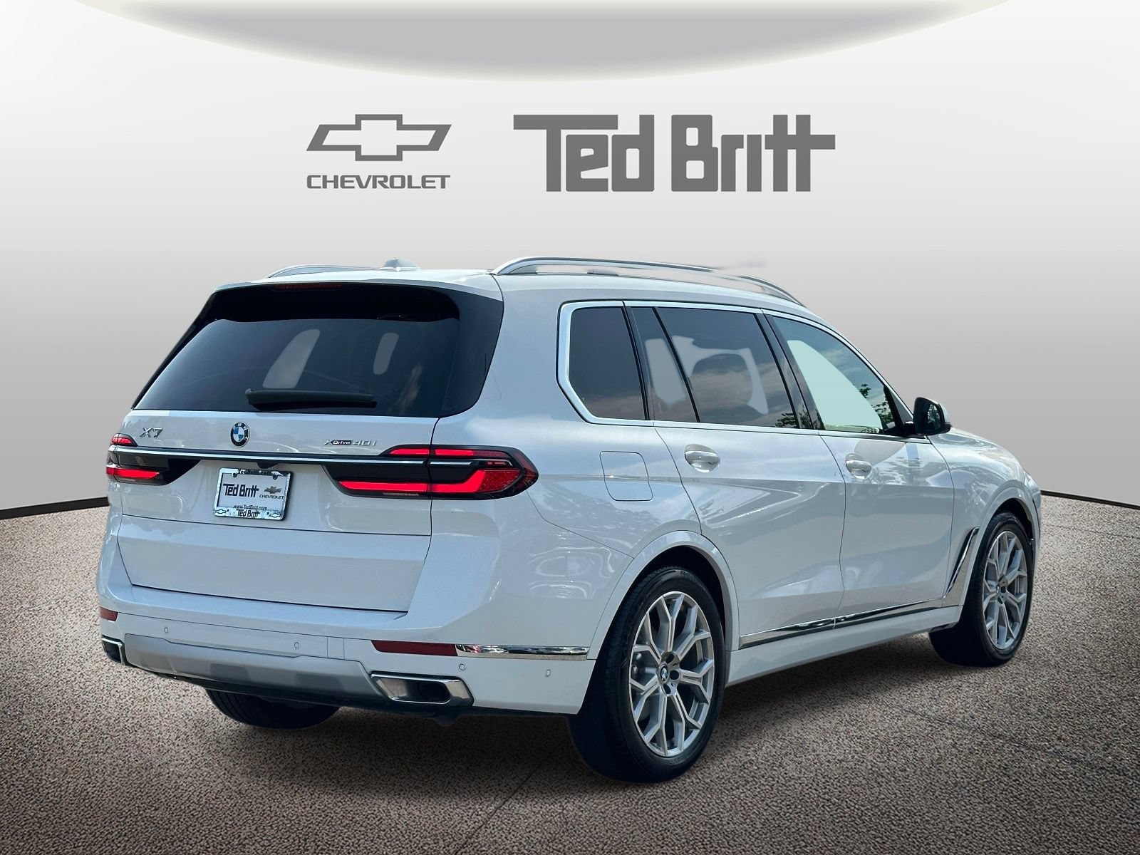 Used 2023 BMW X7 xDrive40i AWD/4WD image 4