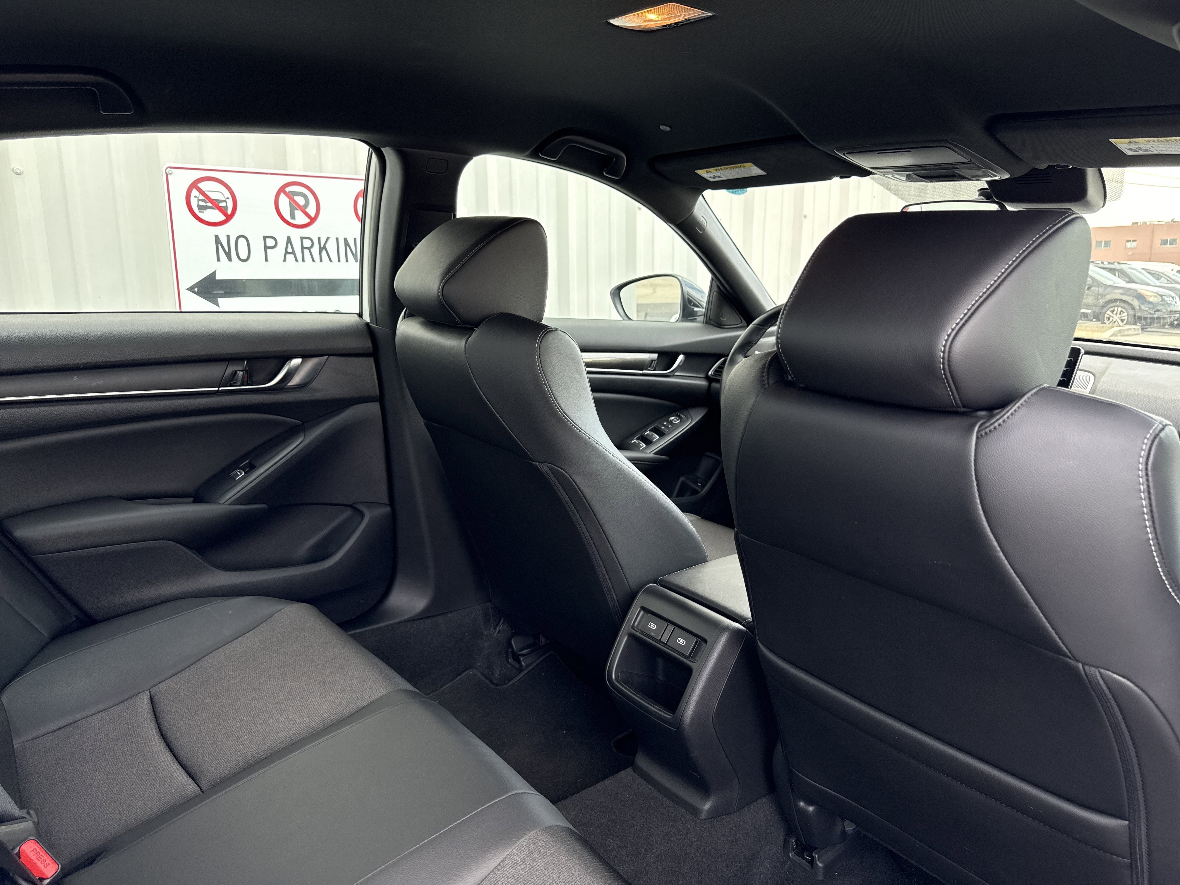 Used 2022 Honda Accord Sport image 41