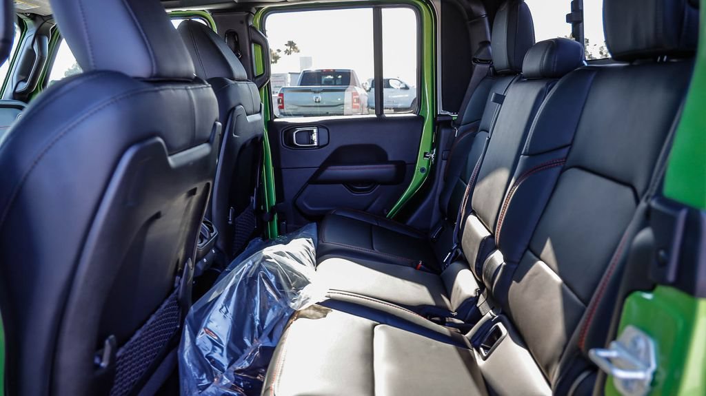 New 2026 Jeep Gladiator Rubicon AWD/4WD image 23