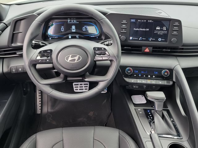 New 2026 Hyundai Elantra SEL Sport FWD image 6