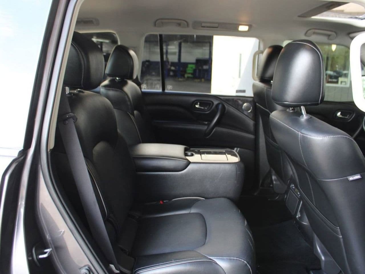 Used 2024 INFINITI QX80 Luxe AWD/4WD image 14