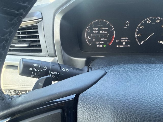 Used 2025 Honda Odyssey EX-L image 32