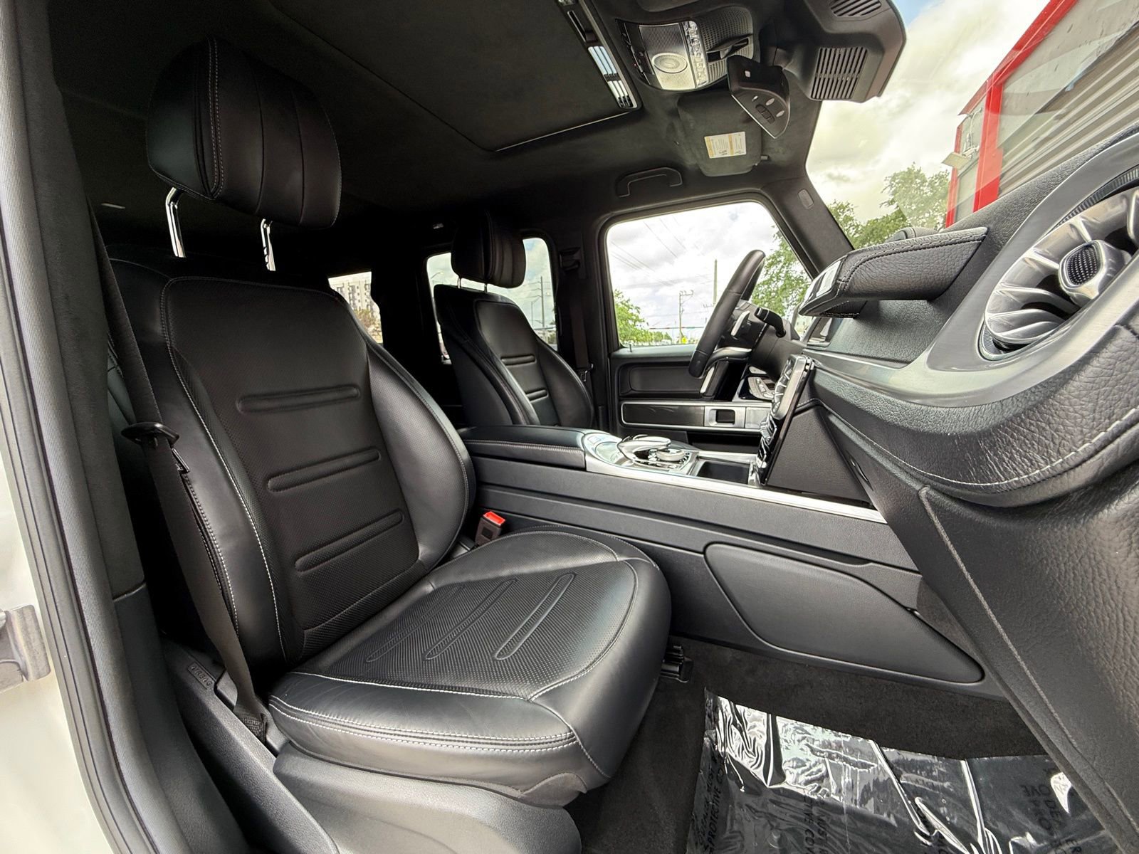 Used 2021 Mercedes-Benz G 550 w/ Exclusive Interior Package image 29