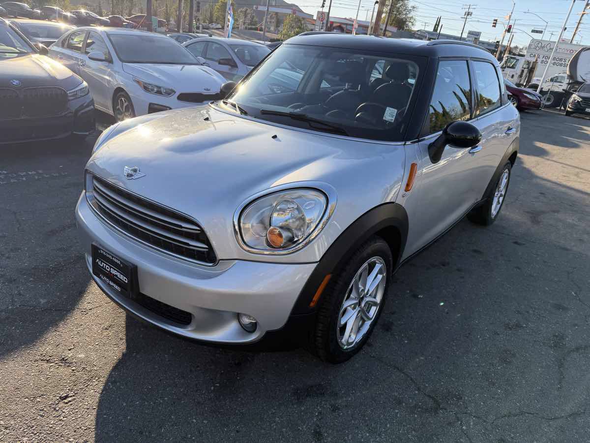 Used 2015 MINI Cooper Countryman FWD image 2