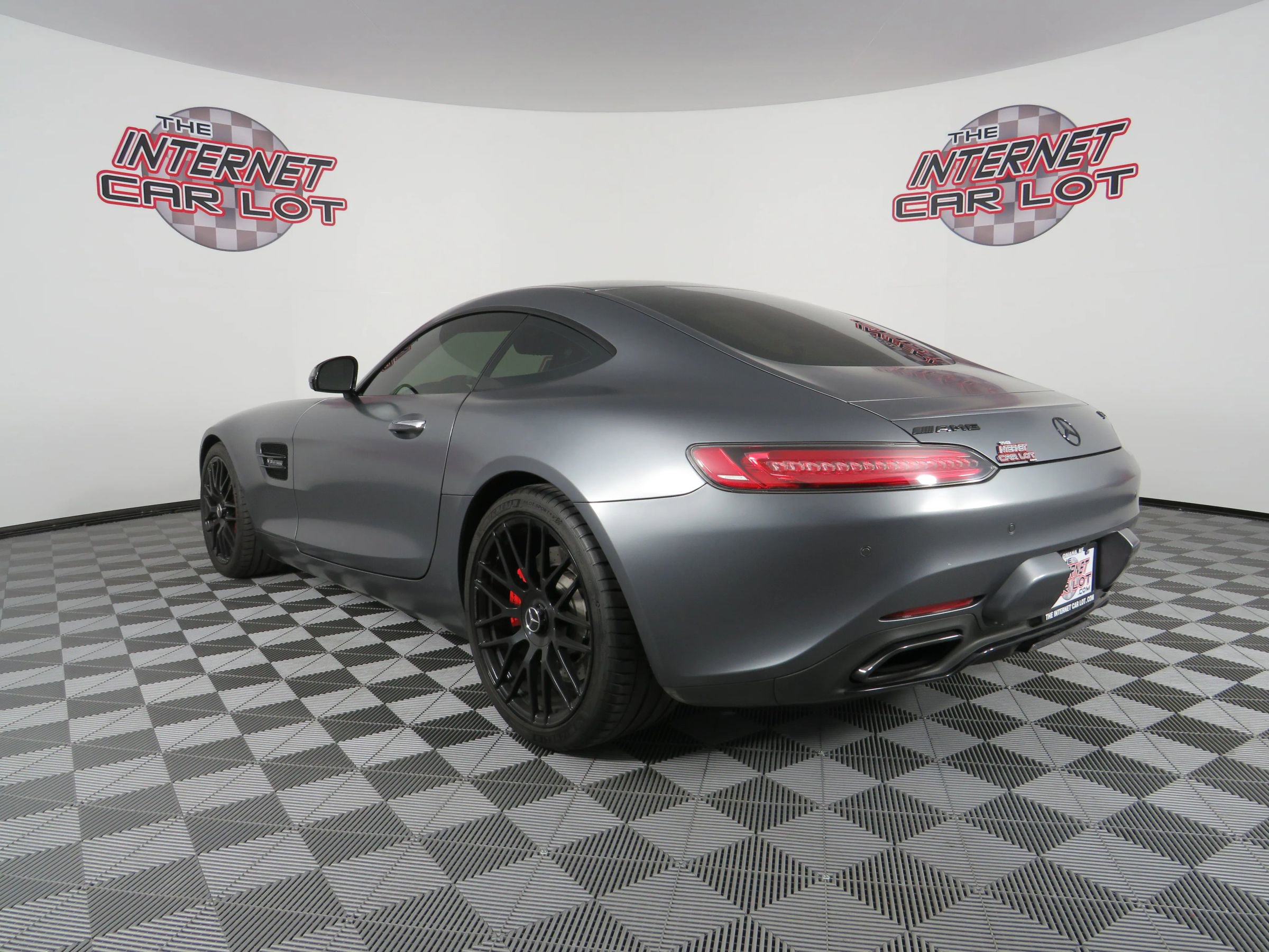 Used 2016 Mercedes-Benz AMG GT S image 5