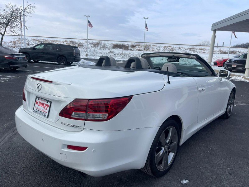 Used 2011 Lexus IS 250C w/ Luxury Pkg image 3