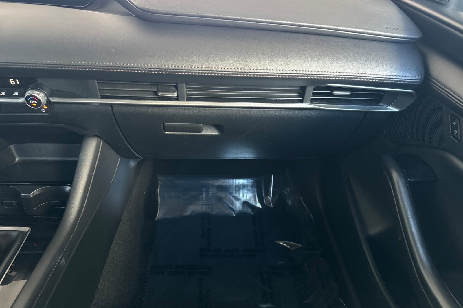 Used 2024 MAZDA MAZDA3 s FWD image 19