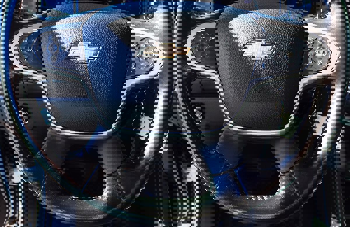 Used 2022 Chevrolet Colorado LT w/ Fleet Safety Package image 50