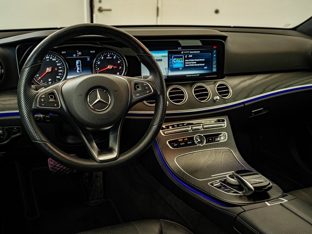 Used 2018 Mercedes-Benz E 400 4MATIC Sedan image 31