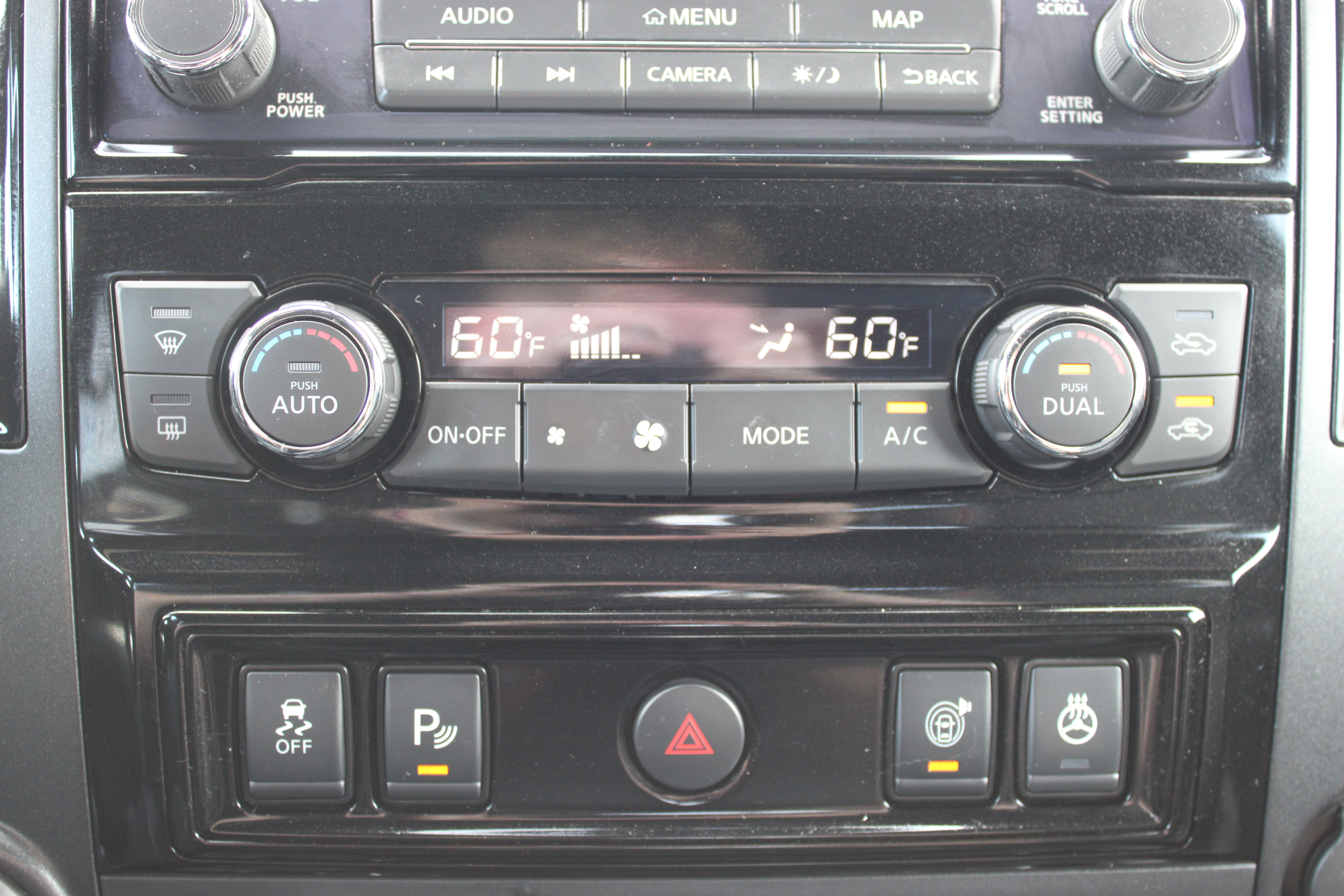 Certified 2024 Nissan Titan PRO-4X w/ Pro-4x Convenience Package AWD/4WD image 22