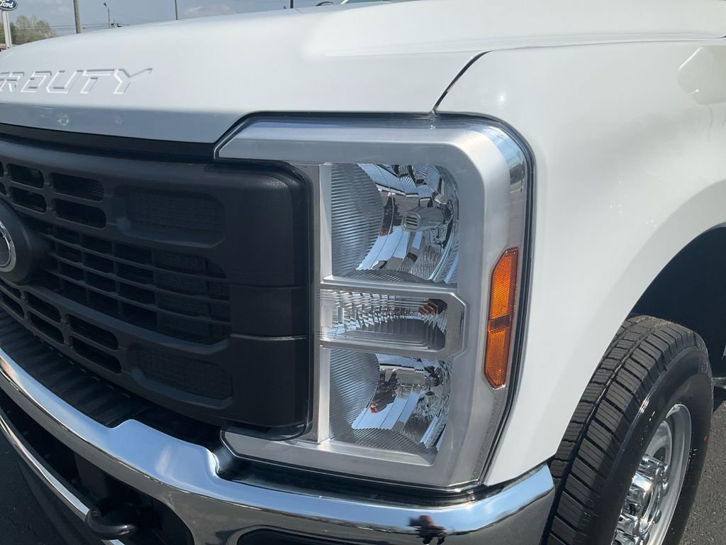 New 2026 Ford F250 XL w/ XL Driver Assist Package image 9