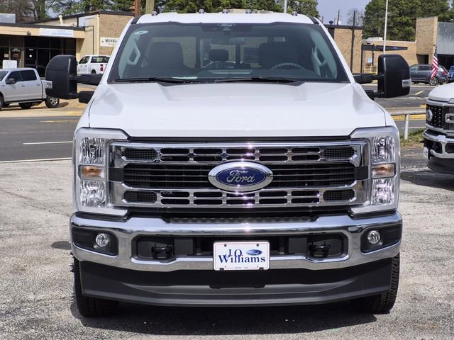 New 2026 Ford F350 XL w/ XL Chrome Package image 2