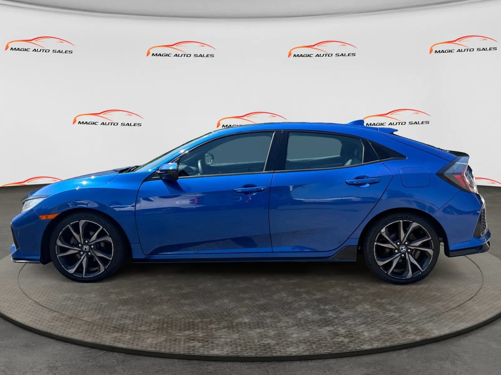 Used 2017 Honda Civic Sport Touring image 7